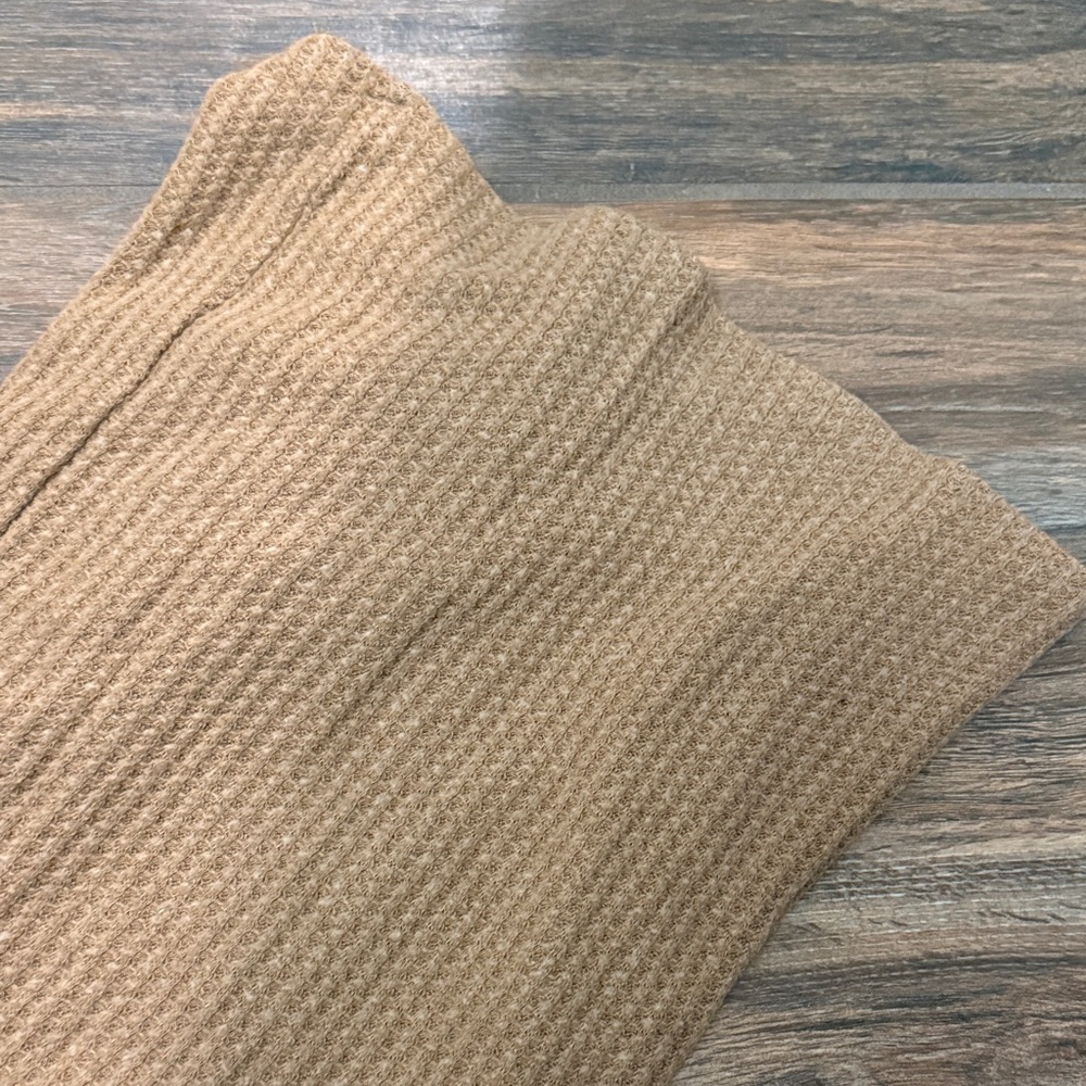Beyond Yoga Tan Ribbed Pants - Picture 4 of 4